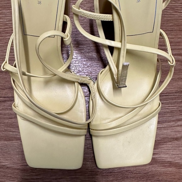 ZARA Block Heel Sandal - Picture 5 of 12